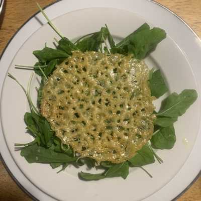 What about Fox Creek Farm arugula with grilled cheese? The secret? Grated cheese, grilled separately on a baking sheet lined with parchment paper.

#foxcreekfarmcsa